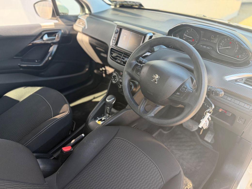 2019 Peugeot 208 1.2 Automatic for Sale Dublin - photo 6