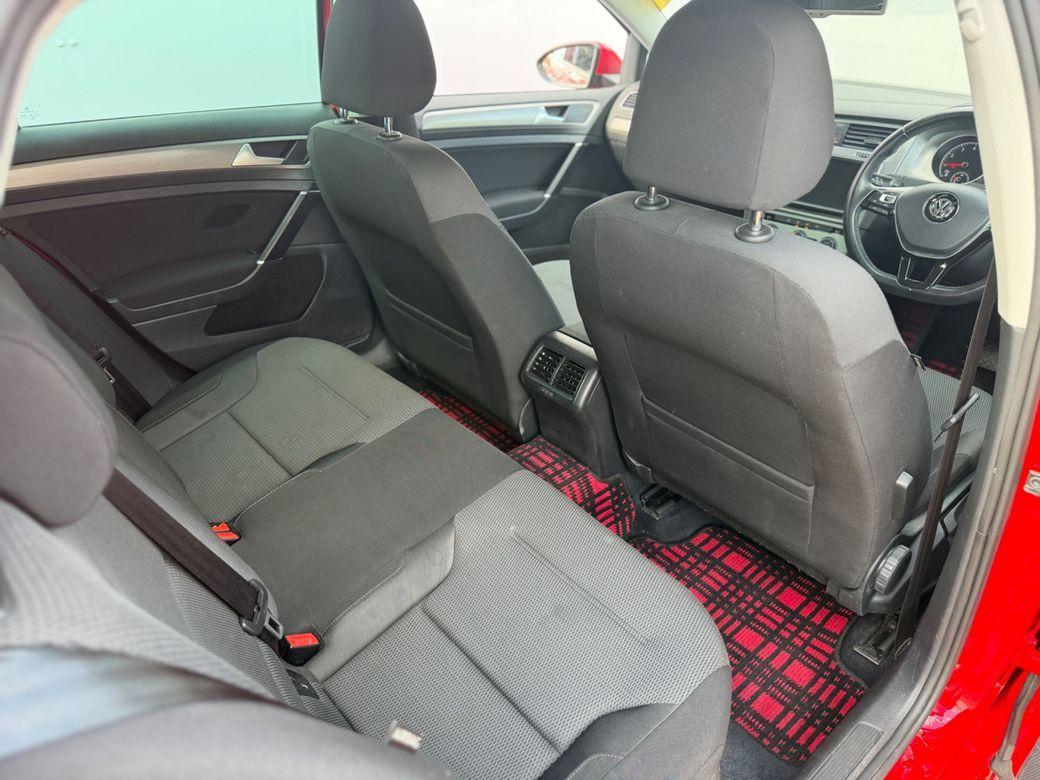 2016 Volkswagen Golf 1.2 Petrol Automatic for Sale in Dublin - photo 13
