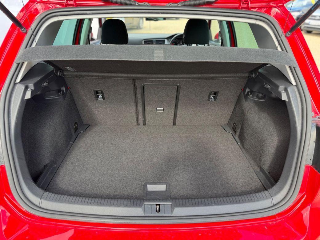 2016 Volkswagen Golf 1.2 Petrol Automatic for Sale in Dublin - photo 14
