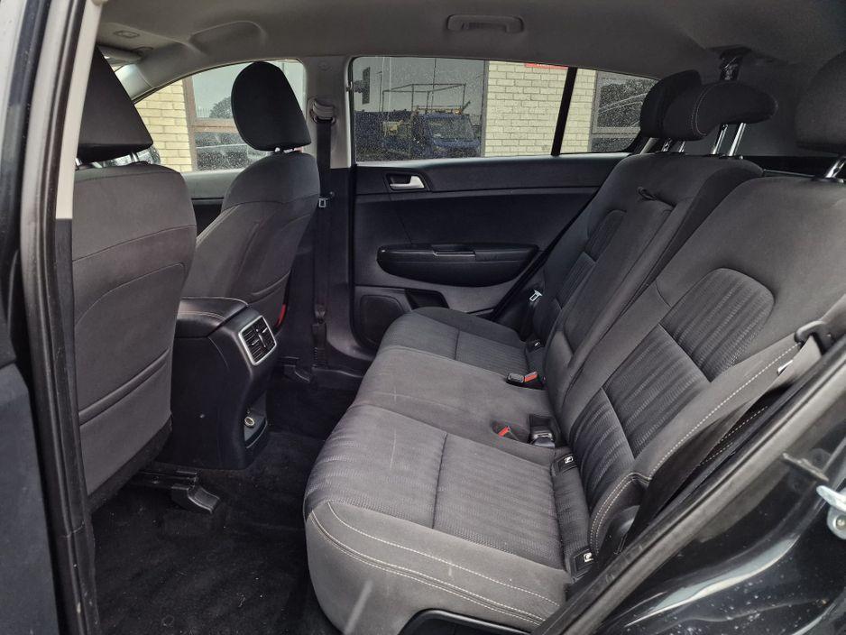 2018 Kia Sportage 1.7 CRDi 115 BHP Manual for Sale Dublin | Bargaindigger - photo 11