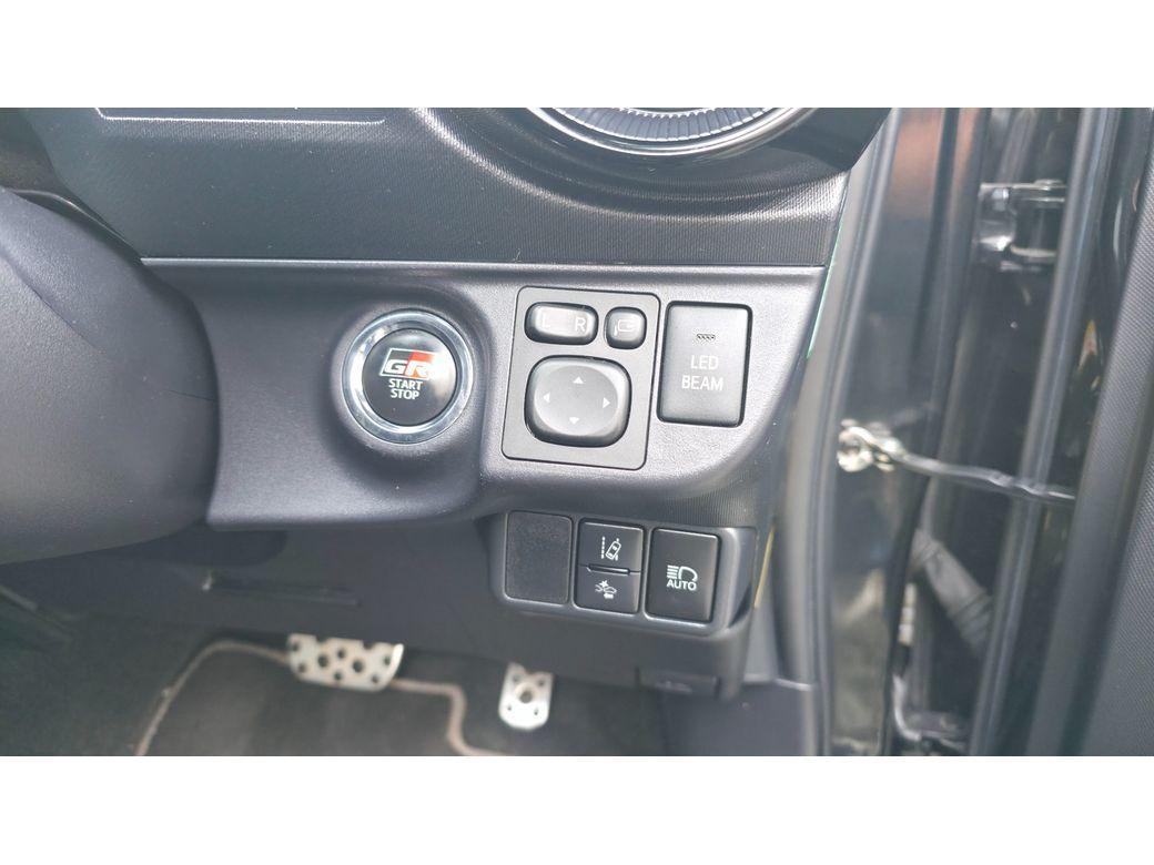 2018 Toyota Aqua 1.5 Hybrid Automatic for Sale Waterford | MD Cars - photo 11