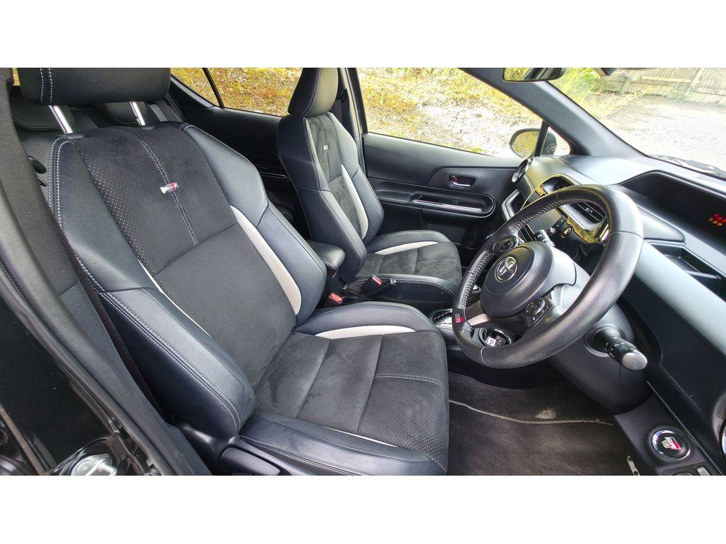 2018 Toyota Aqua 1.5 Hybrid Automatic for Sale Waterford | MD Cars - photo 12